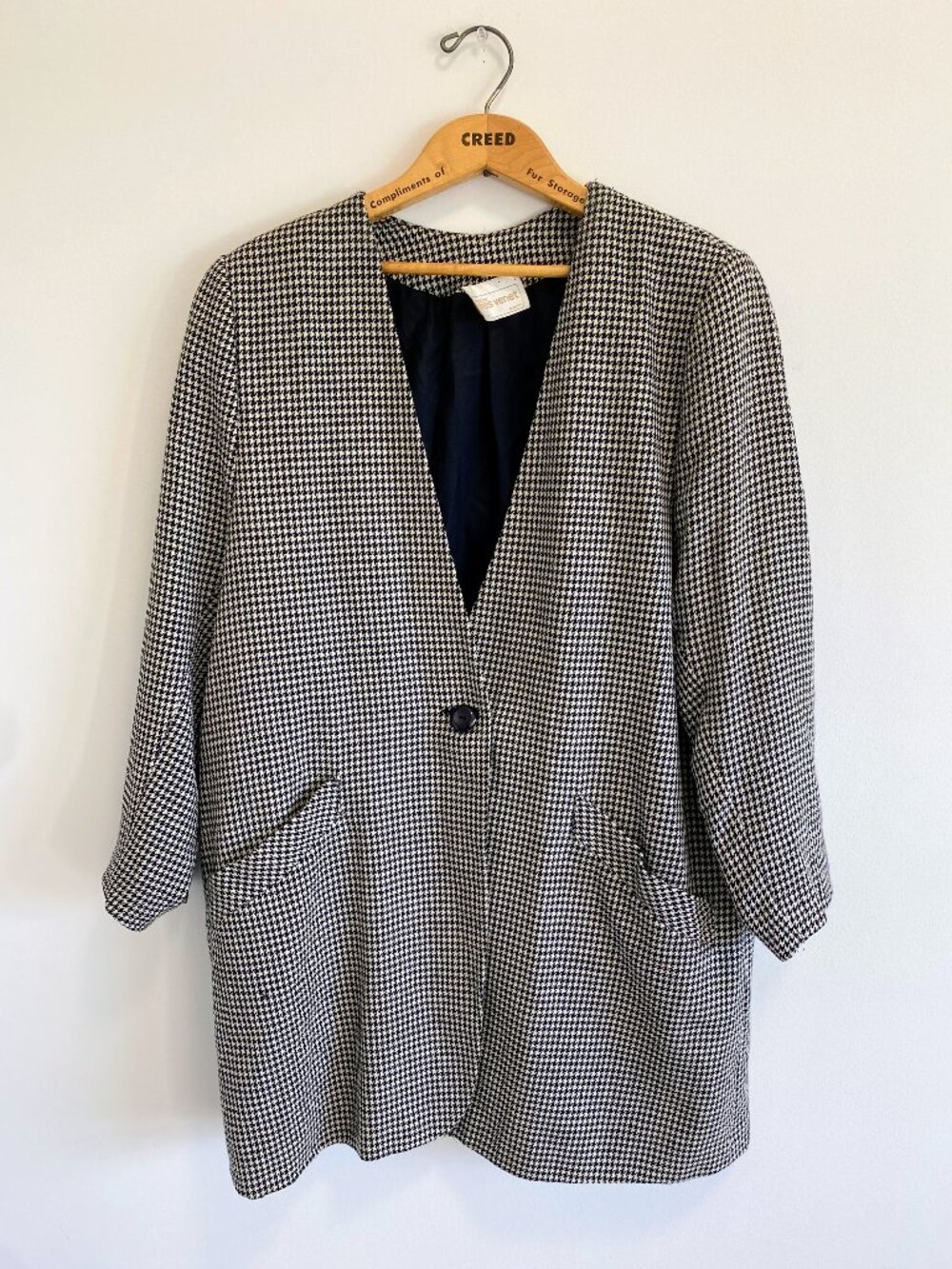 Vintage Houndstooth Slouchy Boyfriend Blazer / 90s